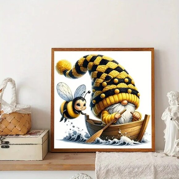 Bee Gnome Diamond Painting Kit # 517 - Picture 3 of 3